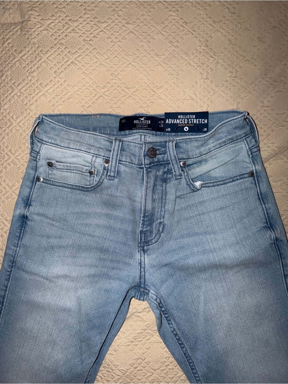 NWT Hollister Women’s Advanced Stretch Super Skinny Jeans Light Wash 28x28